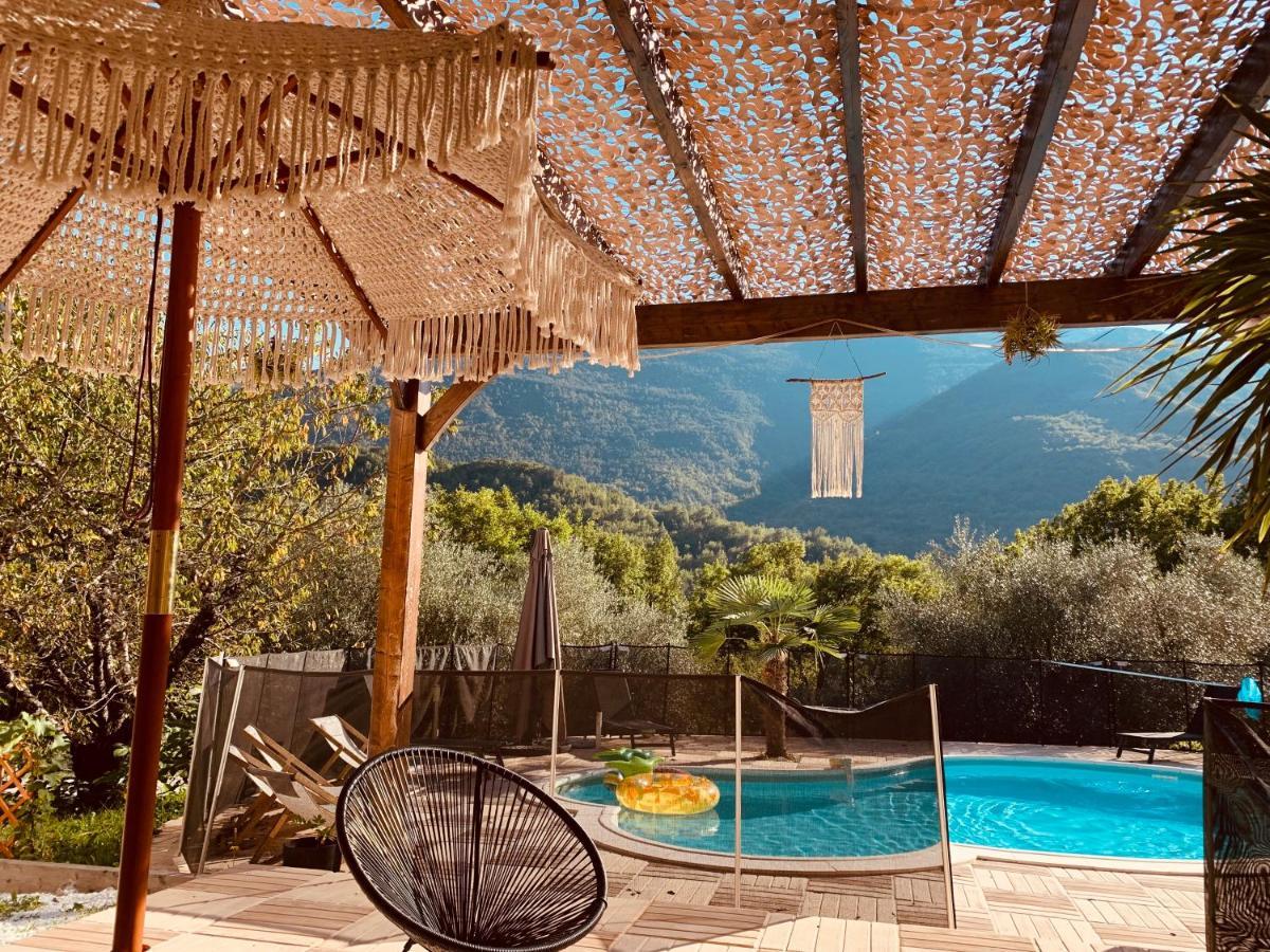 2P Au Coeur Des Montagnes Avec Piscine Chauffee Apartment Puget-Théniers Екстериор снимка